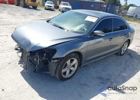 2013 Volkswagen Passat 2.5L Se из США, поврежденный, VIN 1VWBH7A39DC012622